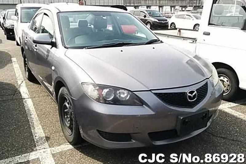 Mazda axela 2005